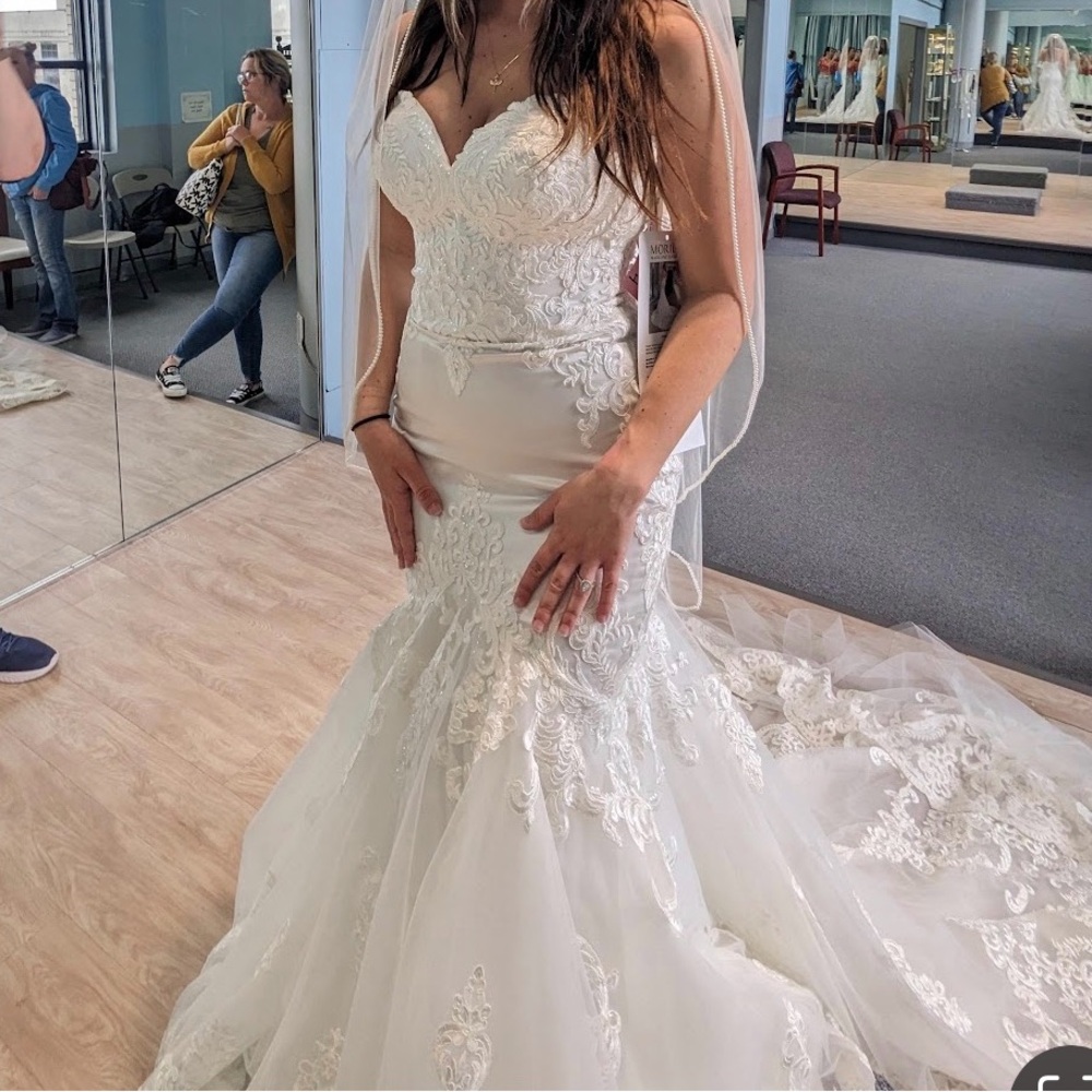Mori Lee White Lace Wedding Dress